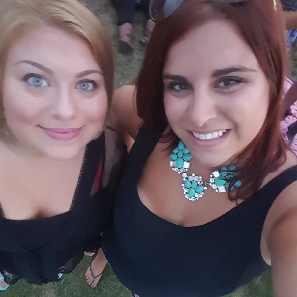 Meet your Posher, Sandy